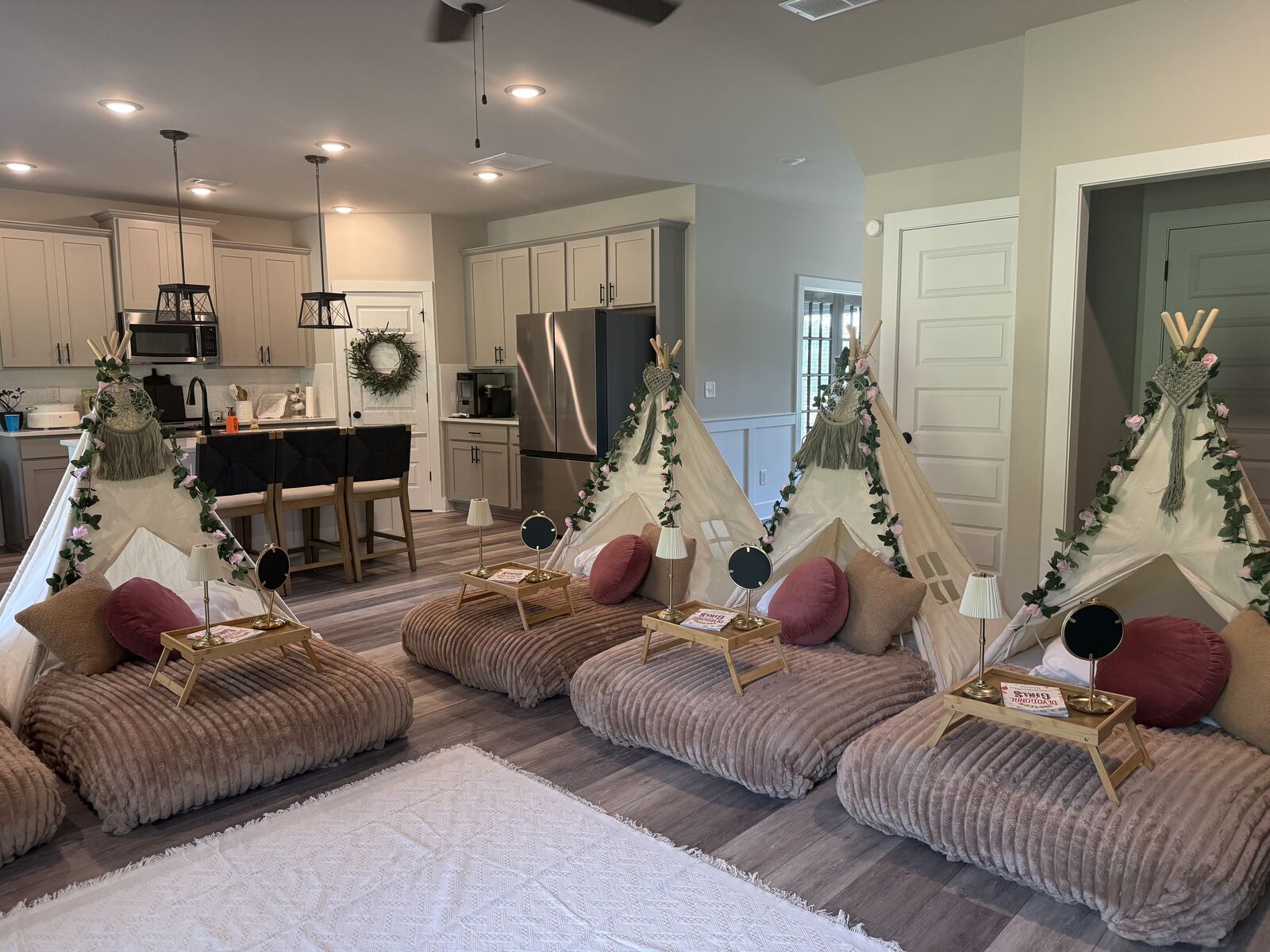 Detailed room view of the finished blush teepee celebration